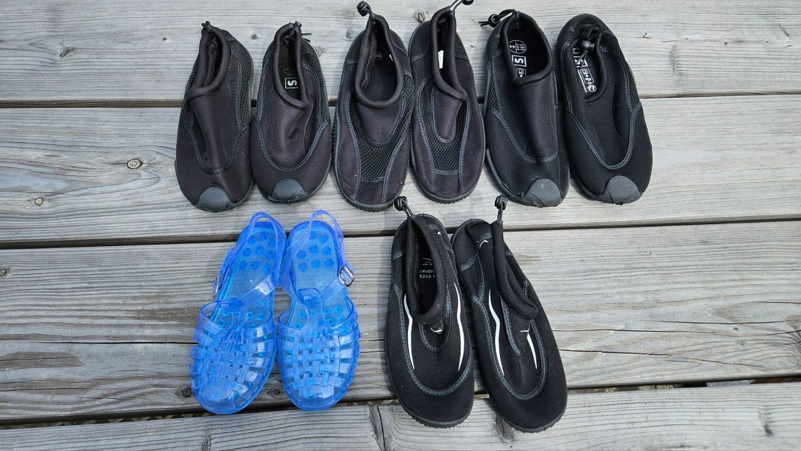 Waterschoenen maat 34, 35,  -Zwart en Blauw, Watersport en Boten, Watersportkleding, Ophalen of Verzenden, Zo goed als nieuw, Dame of Heer
