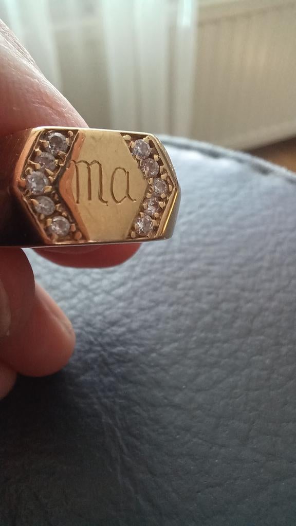 Gouden ring 585, Sieraden, Tassen en Uiterlijk, Ringen, 18 tot 19, Ophalen of Verzenden, Zo goed als nieuw, Dame of Heer