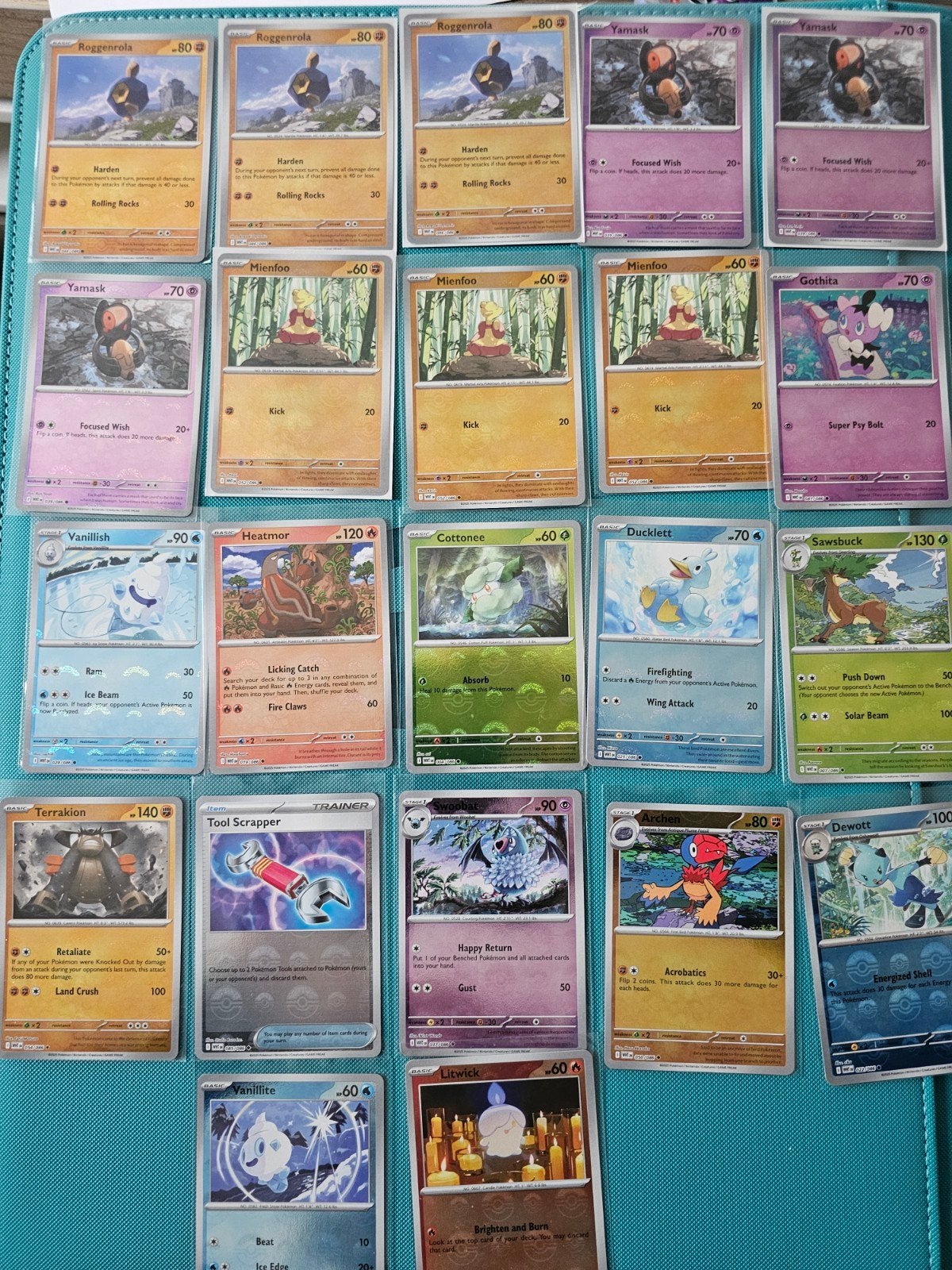 Pokémon kaarten white flare pokeballs, Ophalen of Verzenden, Zo goed als nieuw, Meerdere kaarten