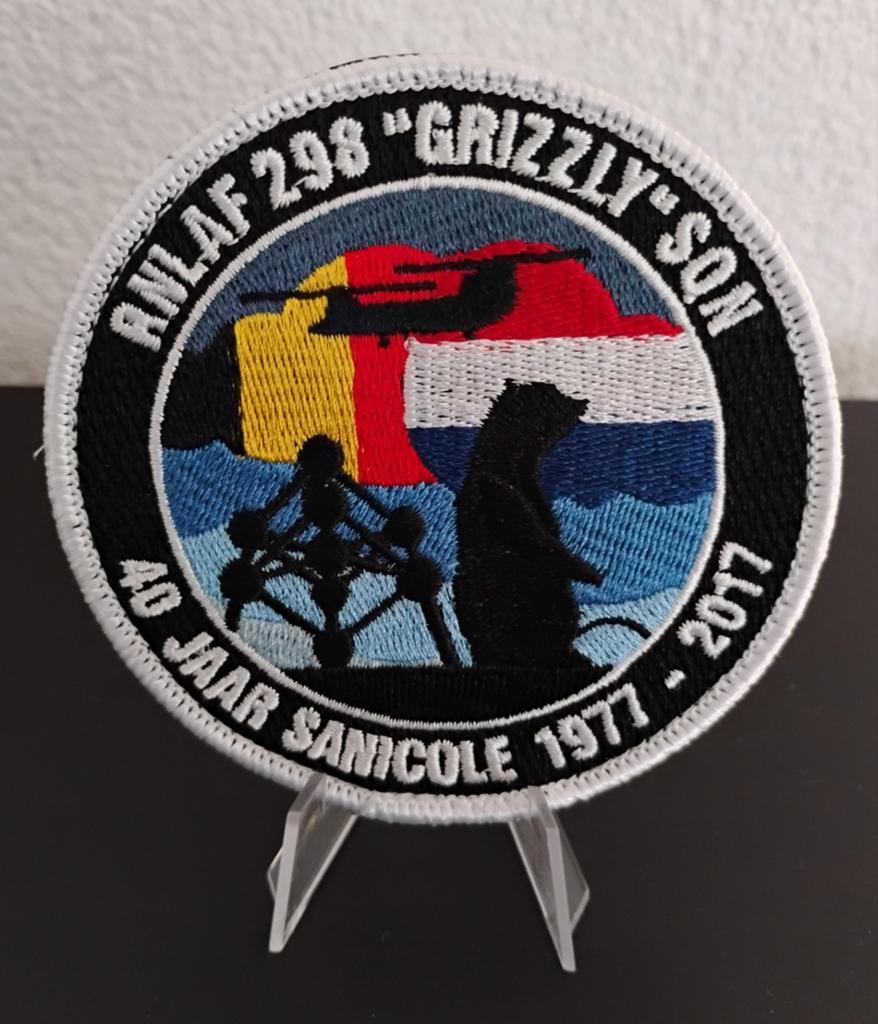 Patch RNLAF 298 "Grizzly" Squadron Chinook 40 Jaar Sanicole, Verzenden, Zo goed als nieuw, Patch, Badge of Embleem