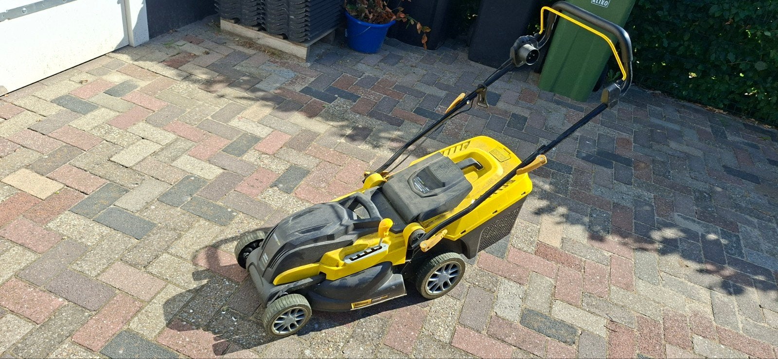 Gebruikte Powerplus Cirkelmaaier - 380mm Maaibreedte, Ophalen, Cirkelmaaier, Gebruikt, Elektrische grasmaaier