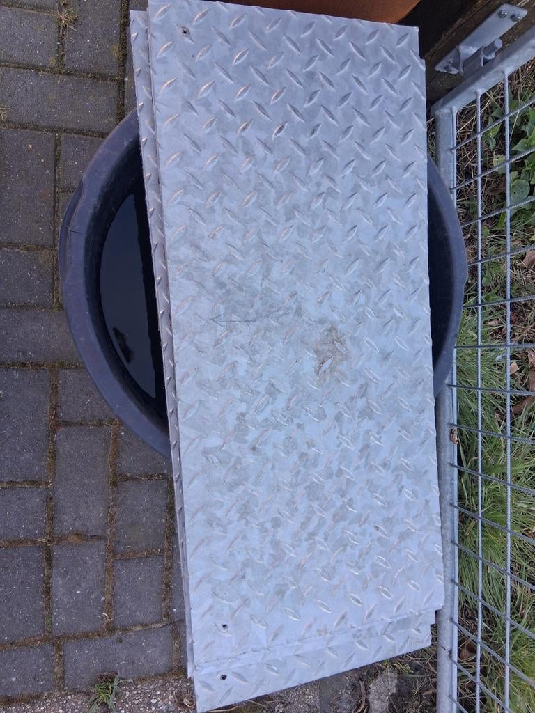 Traanplaat ijzer - 2 stuks, Ophalen