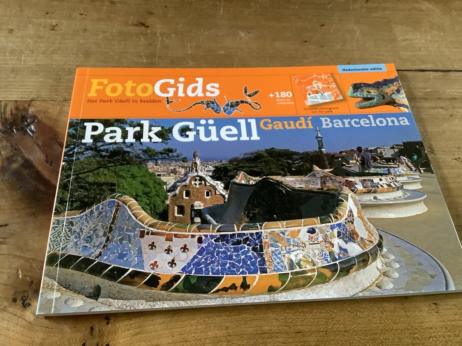 FotoGids Park Güell Gaudí Barcelona, Overige merken, Europa, Ophalen of Verzenden, Zo goed als nieuw