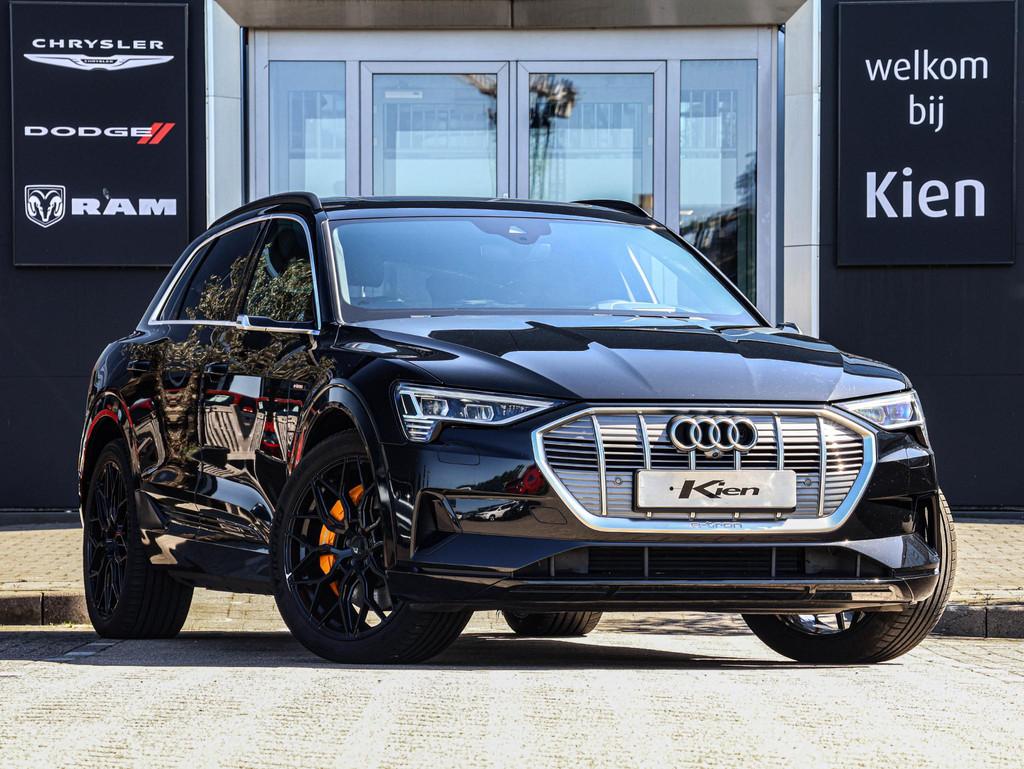 Audi e-tron e-tron 55 quattro advanced Pro Line Plus 95 kWh, Auto's, Audi, Automaat, 131 €/maand, Zwart, 95 kWh