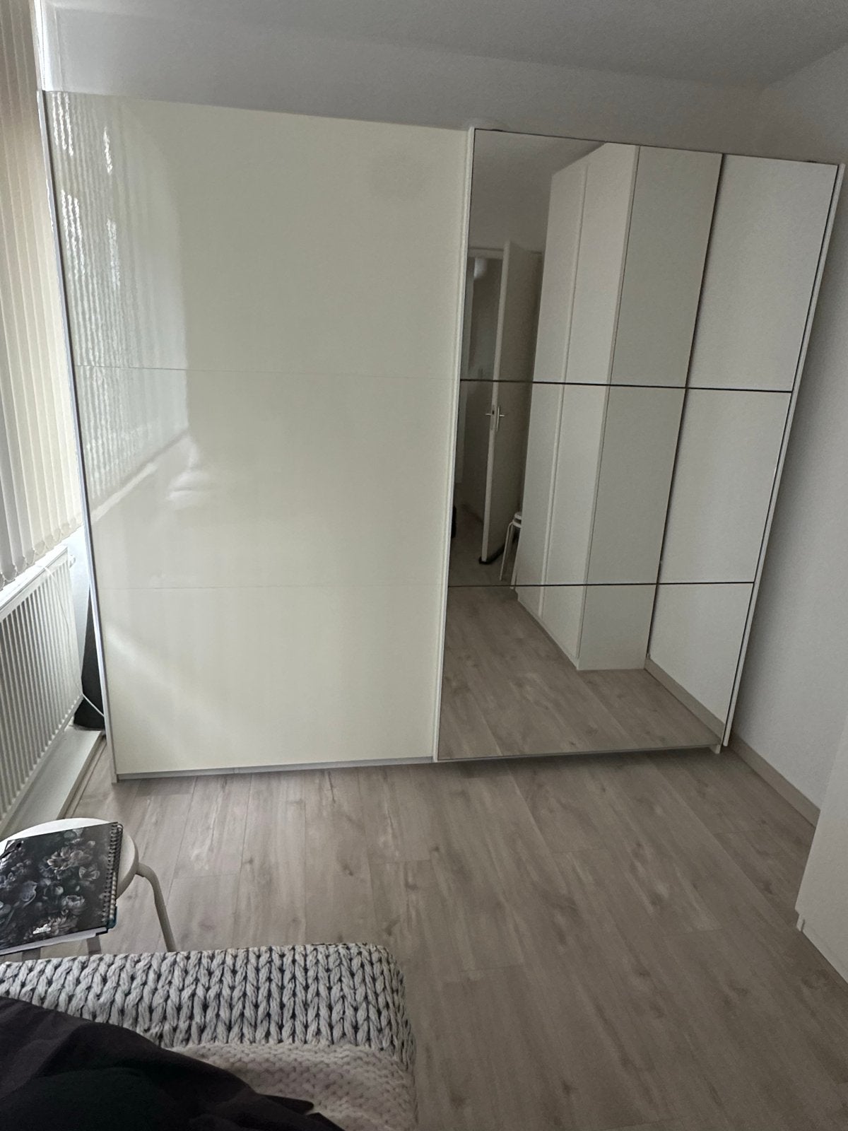 Mooie ruime kast - zeer goede staat, Ophalen, 200 cm of meer, Zo goed als nieuw, Met deur(en)