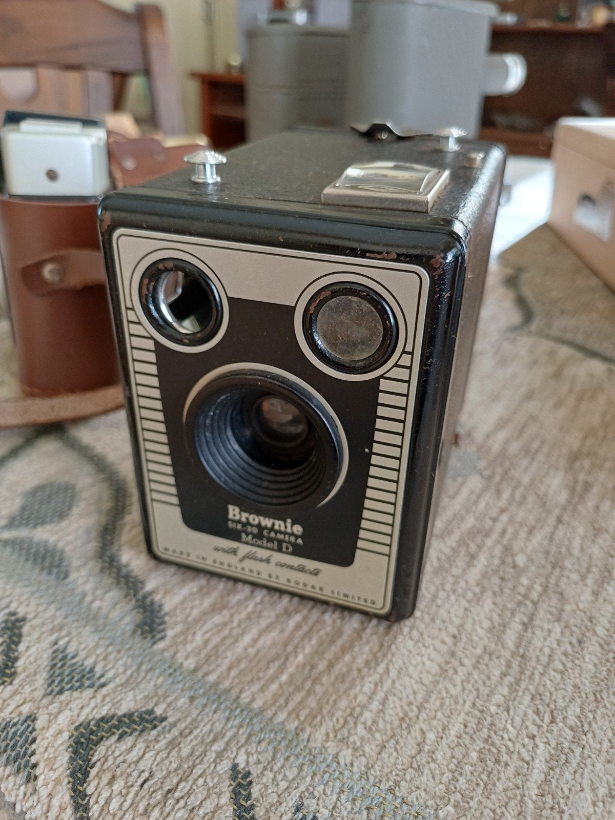 Kodak Brownie Six-20 Model D fotocamera met tasje, Ophalen of Verzenden
