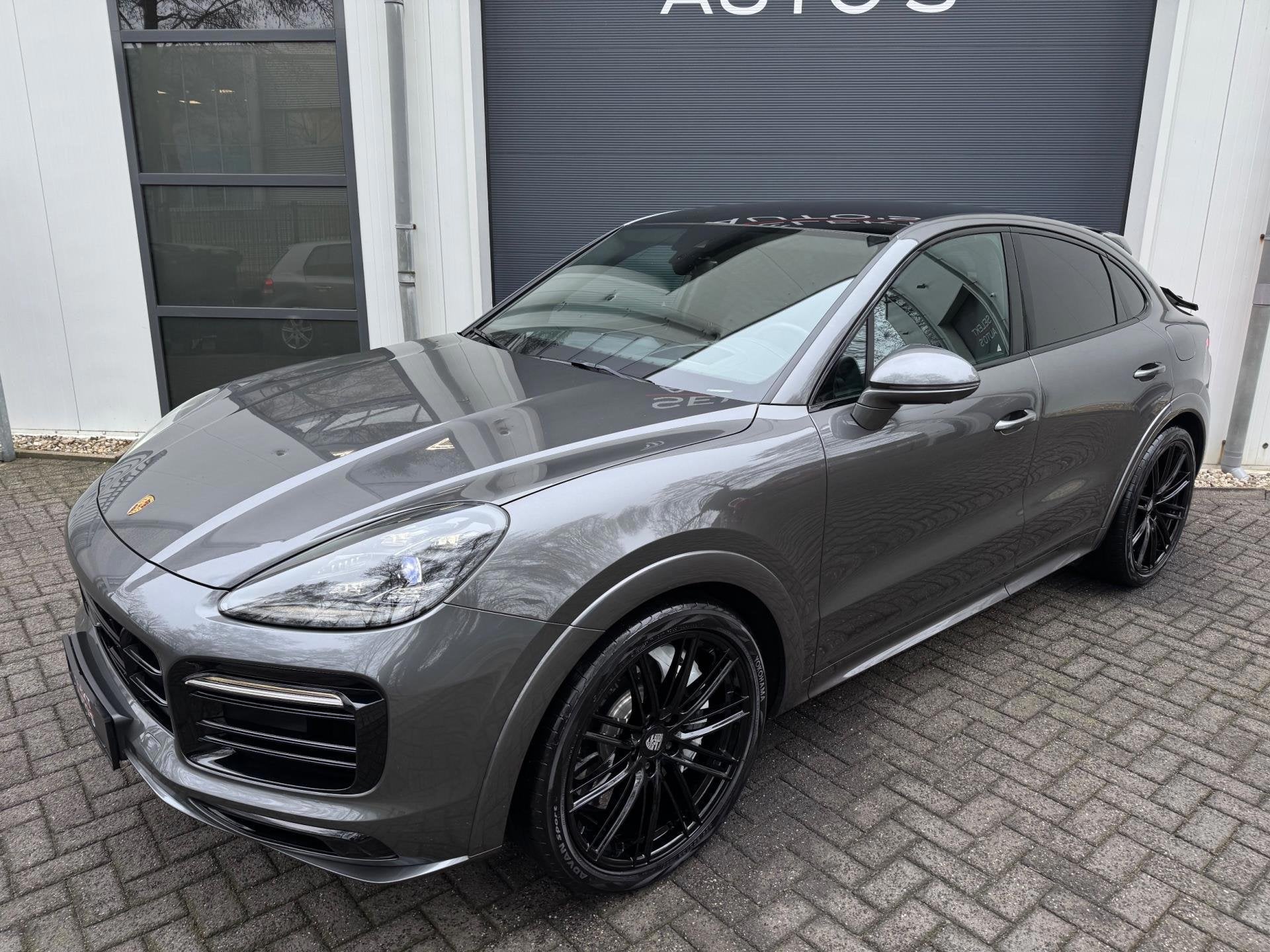 Porsche Cayenne Coupé 3.0 E-Hybrid NAP Pano/Luchtvering/360, Auto's, Automaat, 14 kWh, Gebruikt, 2995 cc