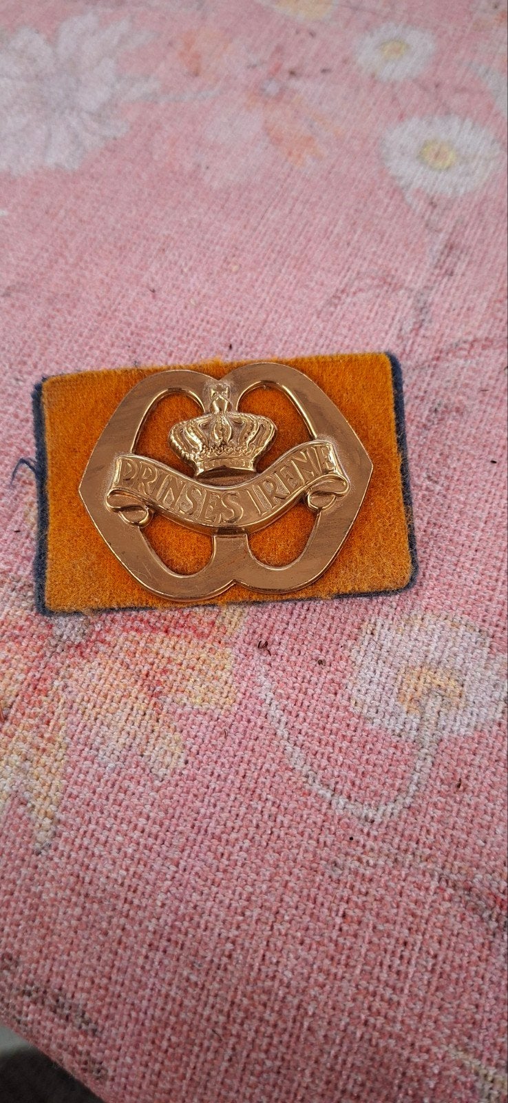 Embleem Prinses Irene Brigade - Koninklijke Landmacht, Ophalen of Verzenden, Landmacht, Nederland, Embleem of Badge