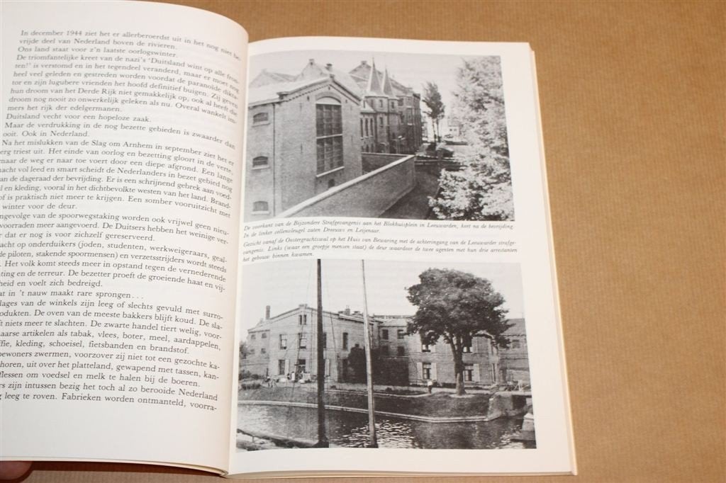 De Kraak — Overval Leeuwarder Gevangenis WOII 1944, Boeken, Ophalen of Verzenden, Gelezen