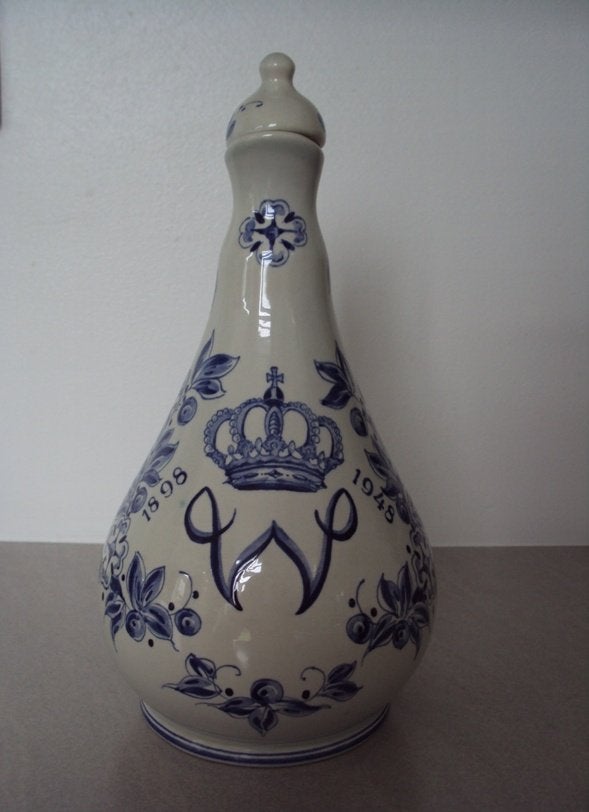 Delfts blauwe karaf Koningin Wilhelmina 1898 -1945 keramiek, Ophalen of Verzenden, Nieuw, Nederland, Servies