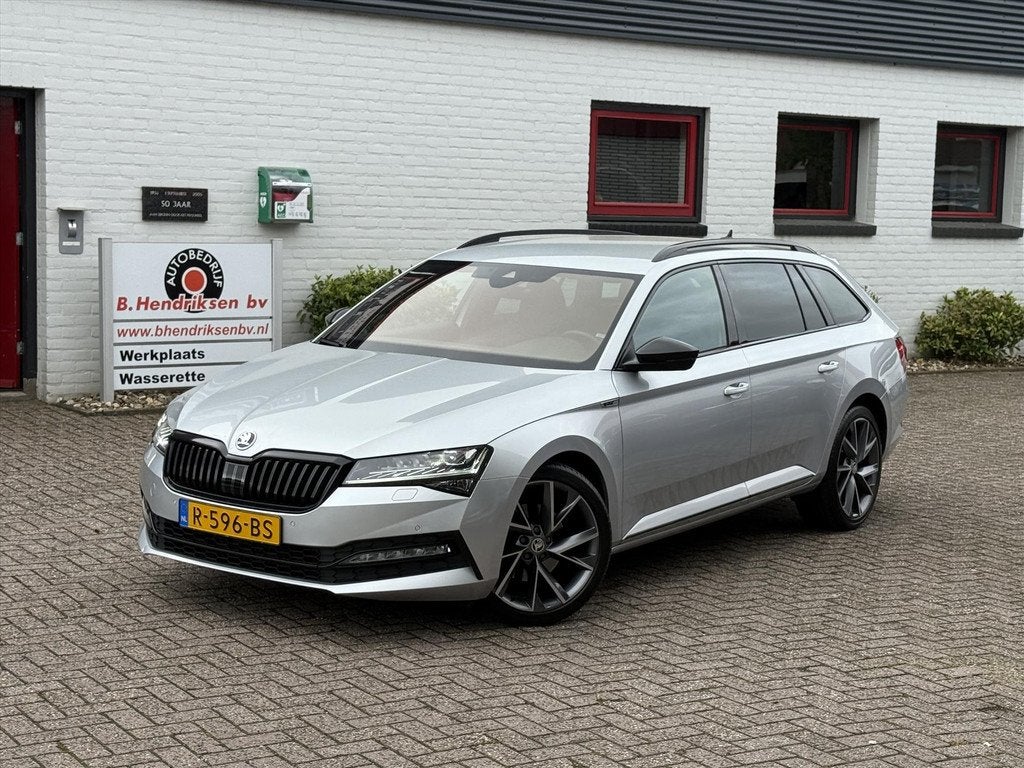 Skoda Superb Combi 1.5 TSI Greentech ACT 150pk DSG-7 Sportli, Auto's, Skoda, 4 cilinders, 150 pk, 1600 kg, 750 kg