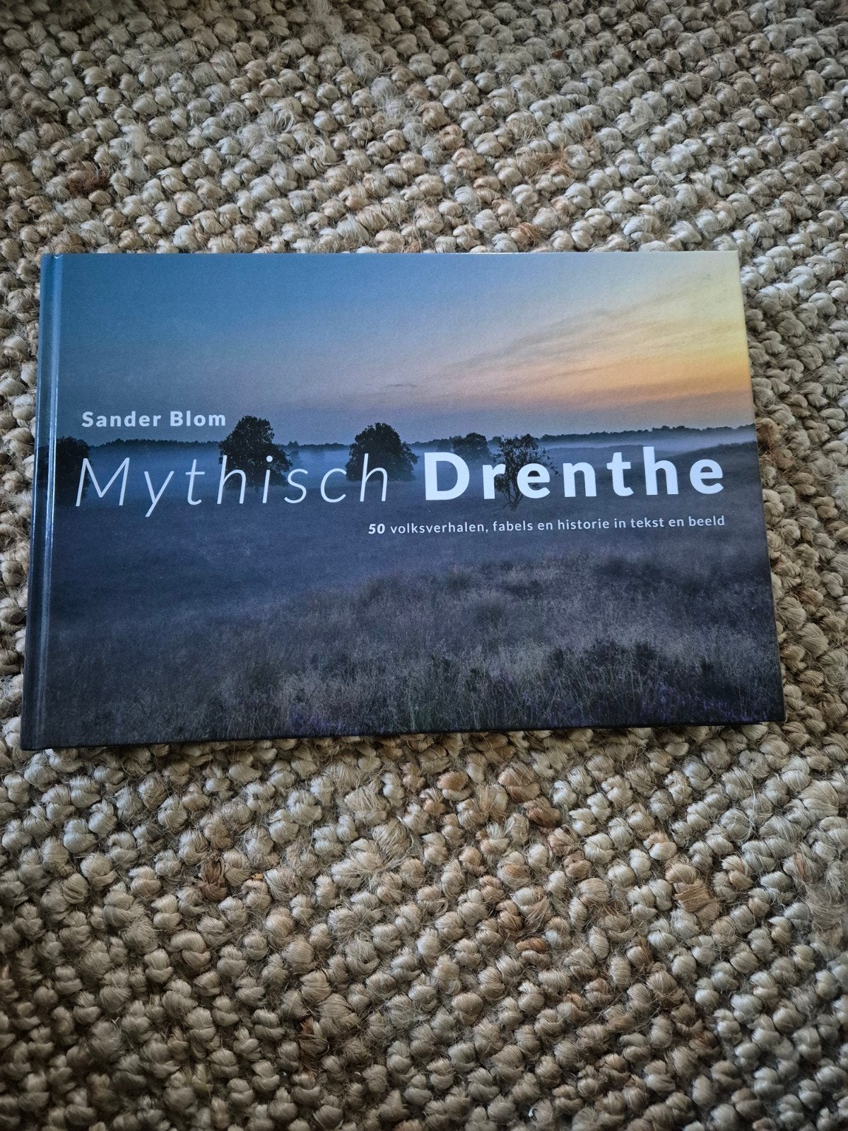 Mythisch Drenthe - Sander Blom (staat als nieuw), Ophalen of Verzenden, 20e eeuw of later, Zo goed als nieuw, Sander Blom