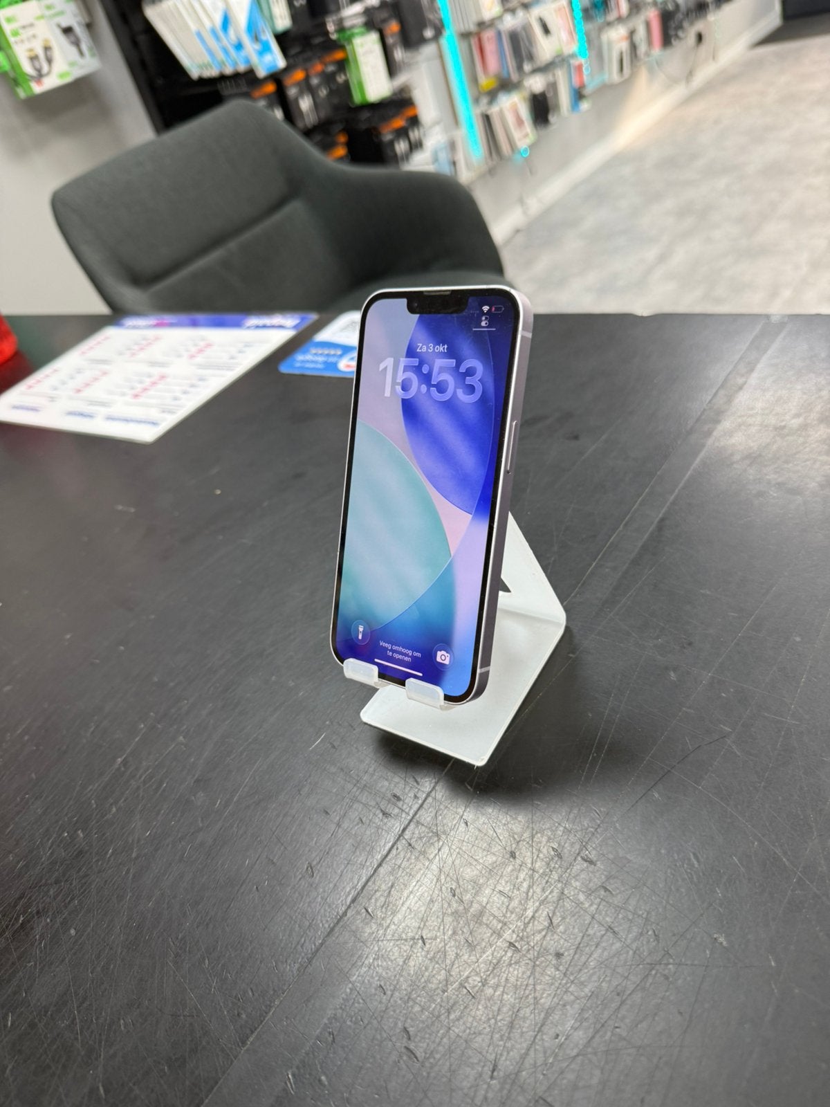 Foto 3 van iPhone 14 128GB Paars – Accu 100%  Topstaat | Garantie |