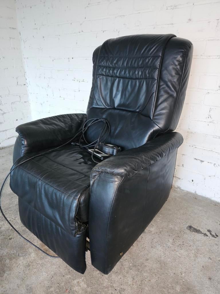 Degelijke Longlife sta op / relax fauteuil zwart Leder, Ophalen, Gebruikt, Longlife, .