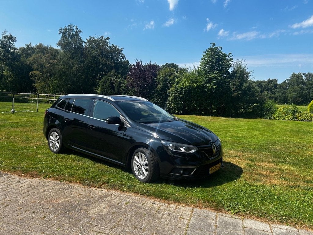 Renault Mégane 1.5 DCI - Estate - 2017 - Zwart, Auto's, Renault, Voorwielaandrijving, Sound system, Stof, 4 cilinders