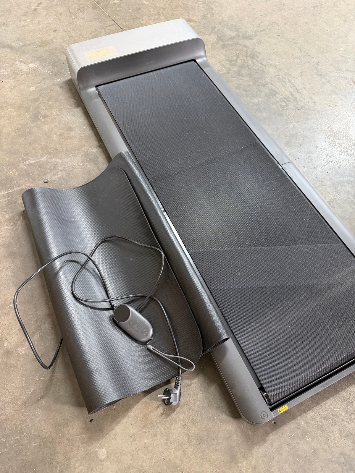 WalkingPad P1 opvouwbare loopband, Ophalen, Kunststof, Gebruikt, Loopband