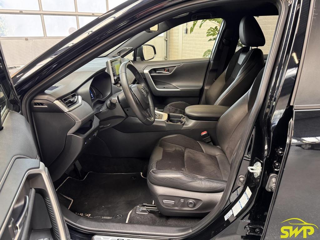 Toyota RAV4 2.5 Hybrid AWD Black Edition | Navi full map | 3, Automaat, Gebruikt, Euro 6, 2487 cc