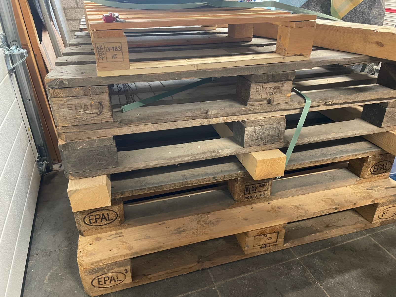 7 euro pallets, 1 blokpallet en 4 pallet randjes, Ophalen, Gebruikt