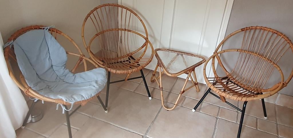 Vintage jaren 70 stoeltjes en tafeltje rotan Rohe rohé, Ophalen, Huis en Inrichting