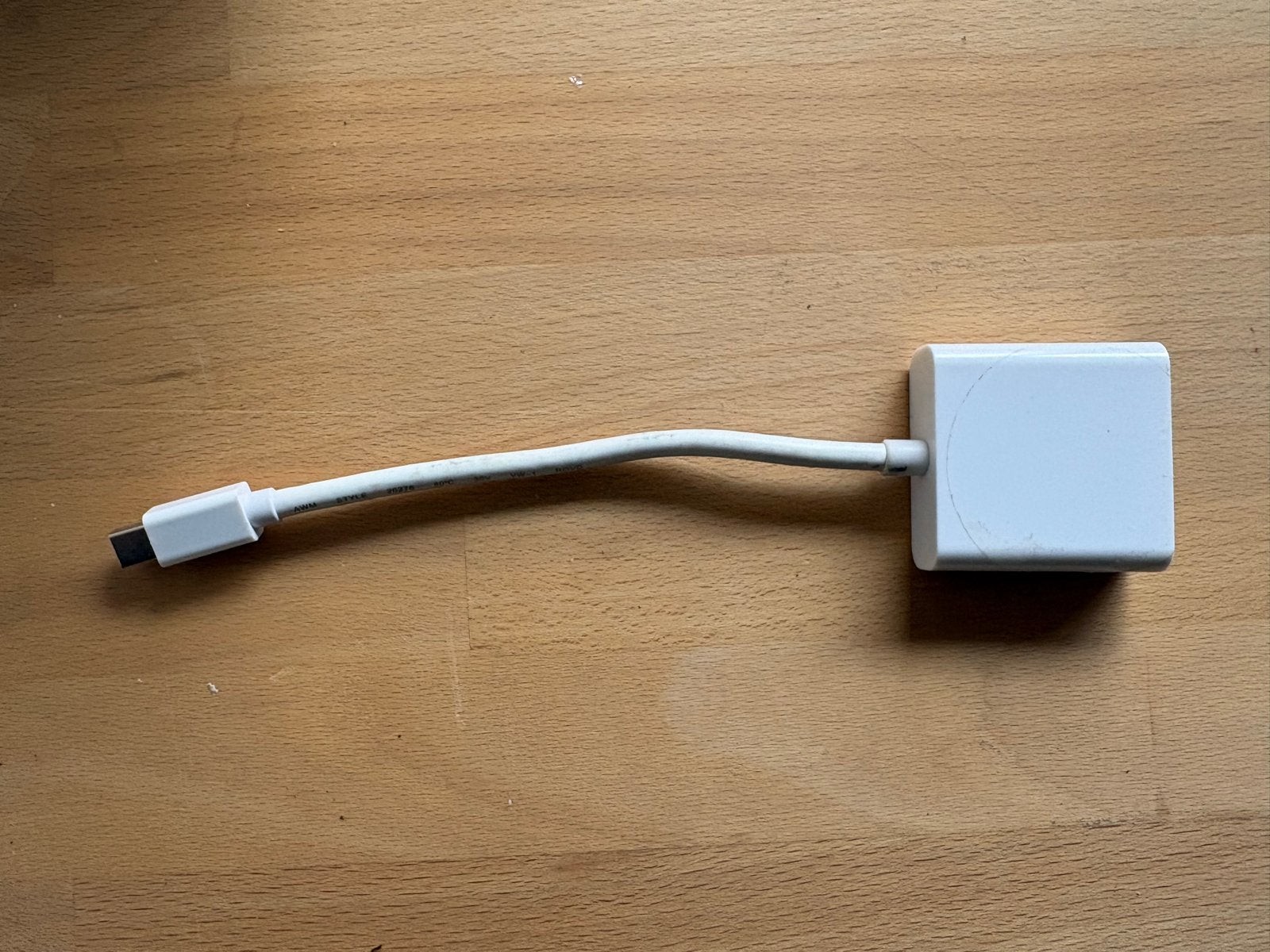 Mini DisplayPort naar VGA Adapter, Ophalen of Verzenden, Gebruikt, Minder dan 2 meter, Overige kabels