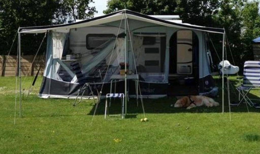 Luifel voor caravan/camper 4.10/4.40m met 2 zijwanden, Caravans en Kamperen, Camper-accessoires, Ophalen