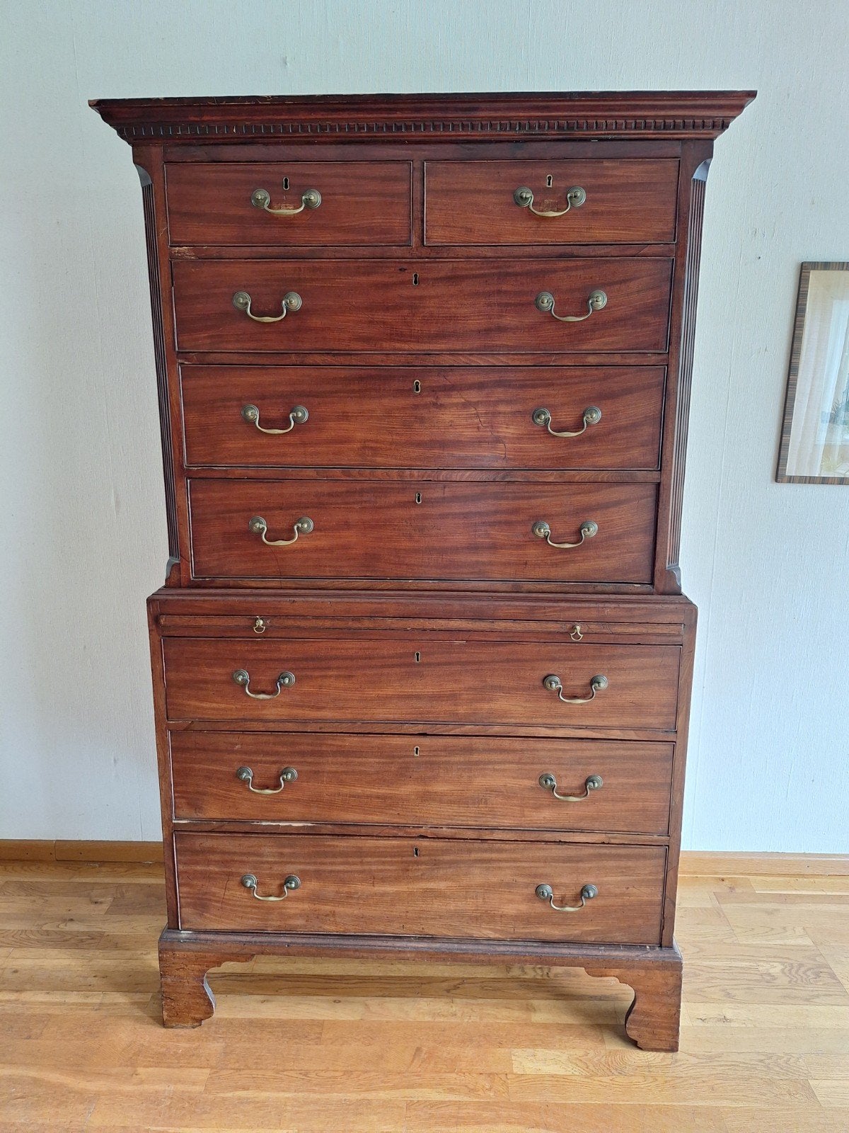Tallboy ladenkast 18e eeuw, Ophalen