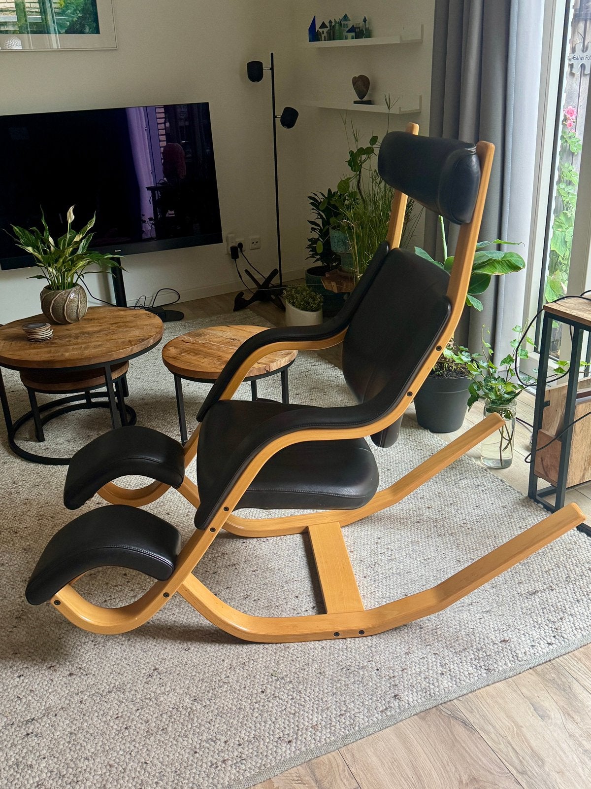 Stokke Gravity Balans met luxe zwart lederen bekleding, Ophalen, Zwart, Leer, Zo goed als nieuw