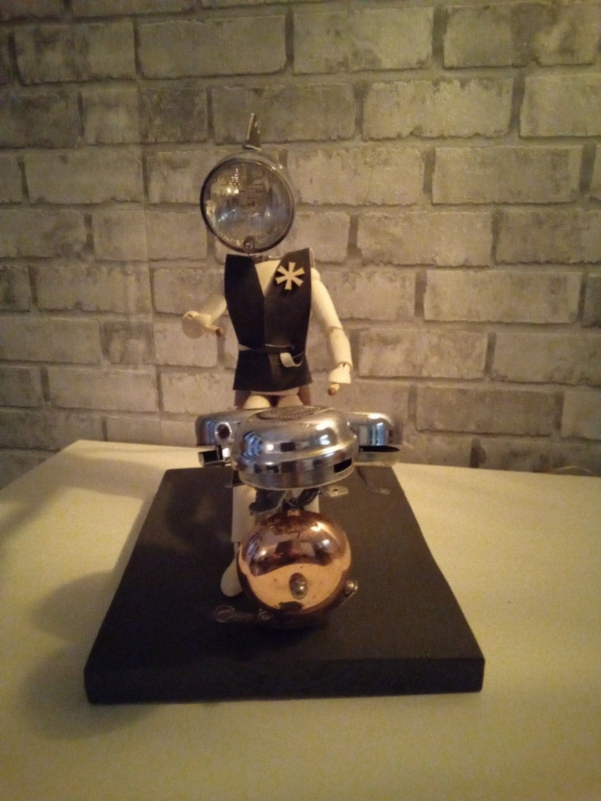 Unieke drummer lamp van fietsonderdelen - Handgemaakt, Ophalen of Verzenden, Gebruikt