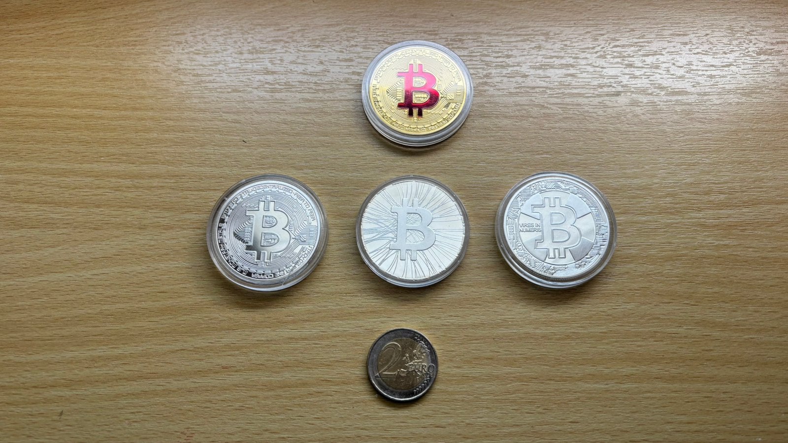 Bitcoin munten 4x goud en 3 zilverkleur, Overige landen, Overige waardes, Zilver, Verzenden