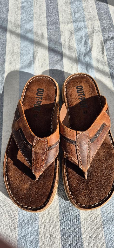 Nieuwe Outlander Teenslippers - Bruin Leer, Nieuw, Ophalen, Slippers, Bruin