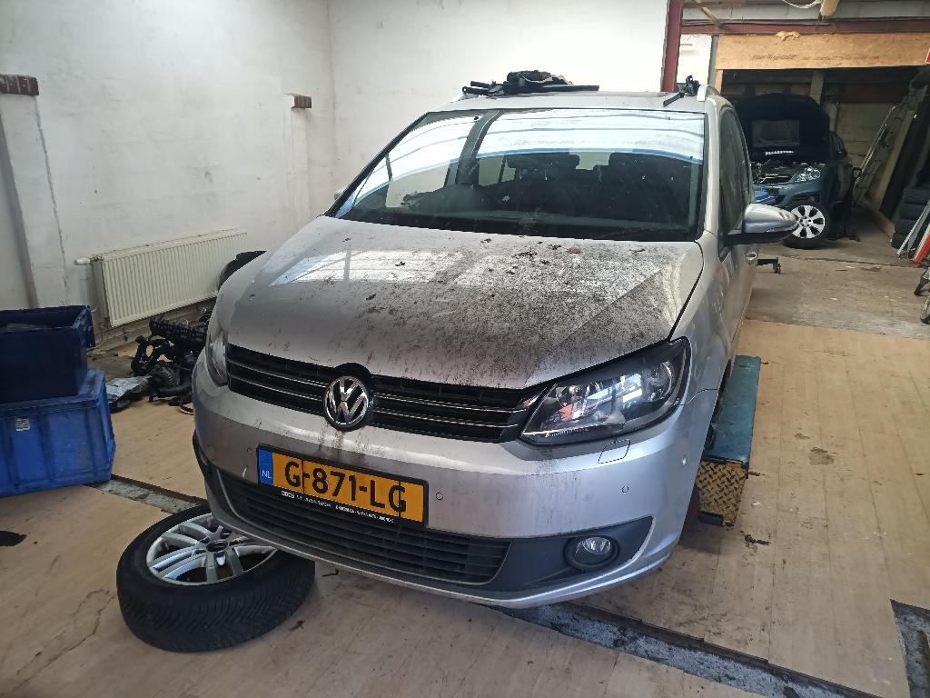 onderdelen volkswagen touran tdi bwjr 2013, Gebruikt, Volkswagen, Rechts, Ophalen of Verzenden