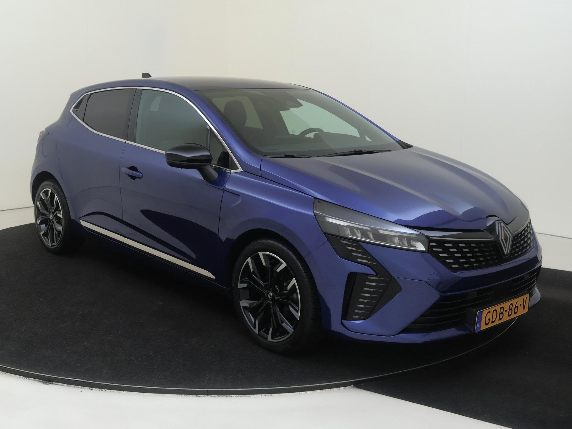 Renault Clio 1.0 TCe 90 GPF techno | Navigatie |Carplay | Pa, Voorwielaandrijving, Dealer onderhouden, Gebruikt, Euro 6