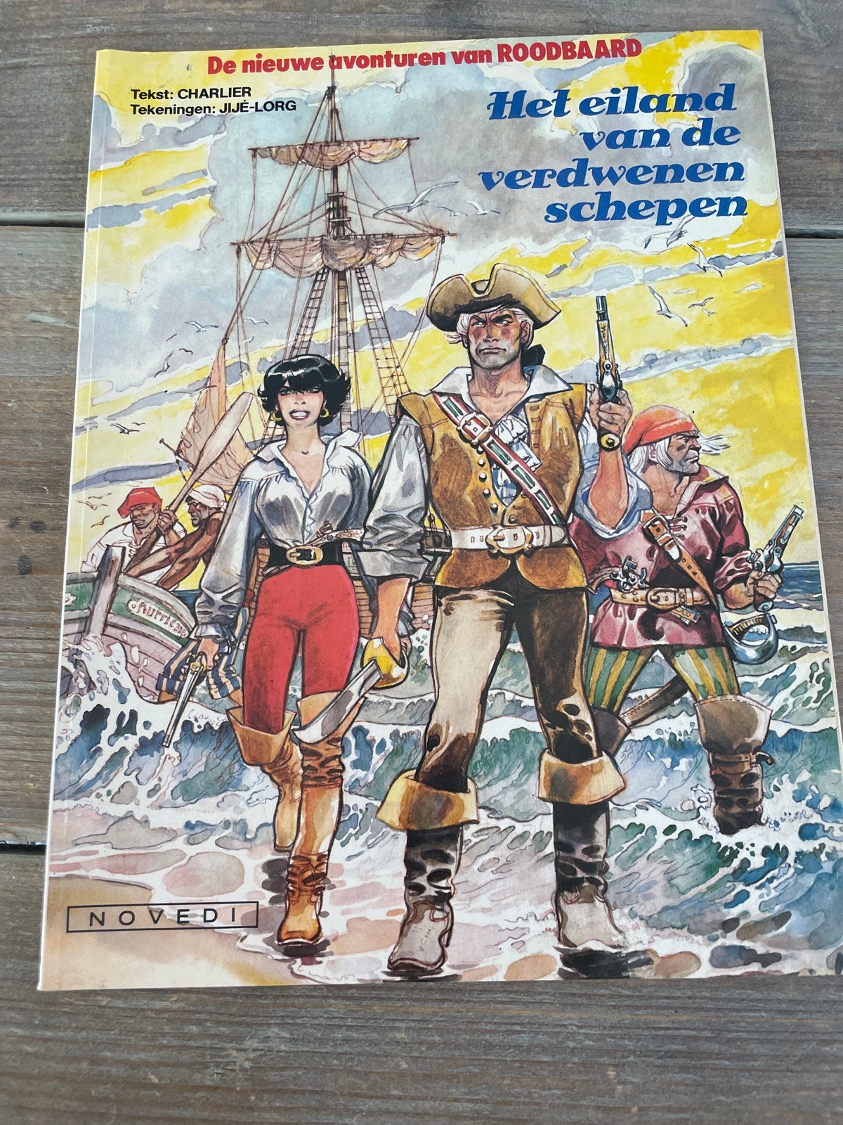 Roodbaard - Het eiland van de verdwenen schepen, Eén stripboek, Ophalen of Verzenden, Gelezen