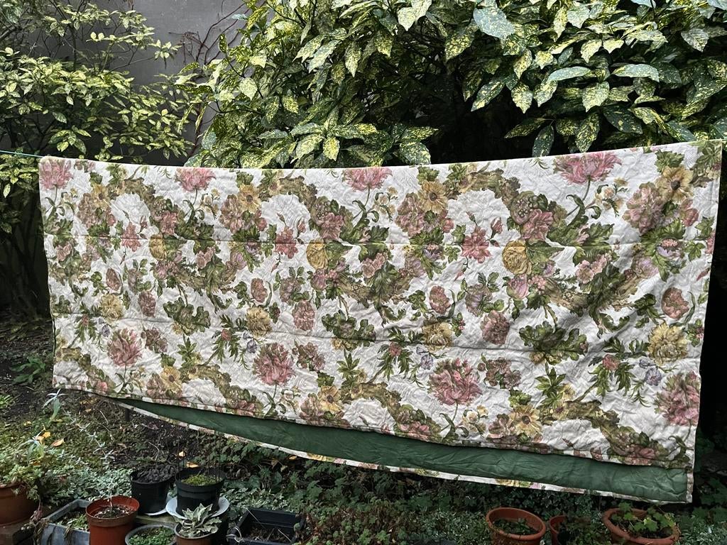 Vintage sprei met bloemen motief, Huis en Inrichting, Woonaccessoires | Plaids en Woondekens, Ophalen of Verzenden, Gebruikt