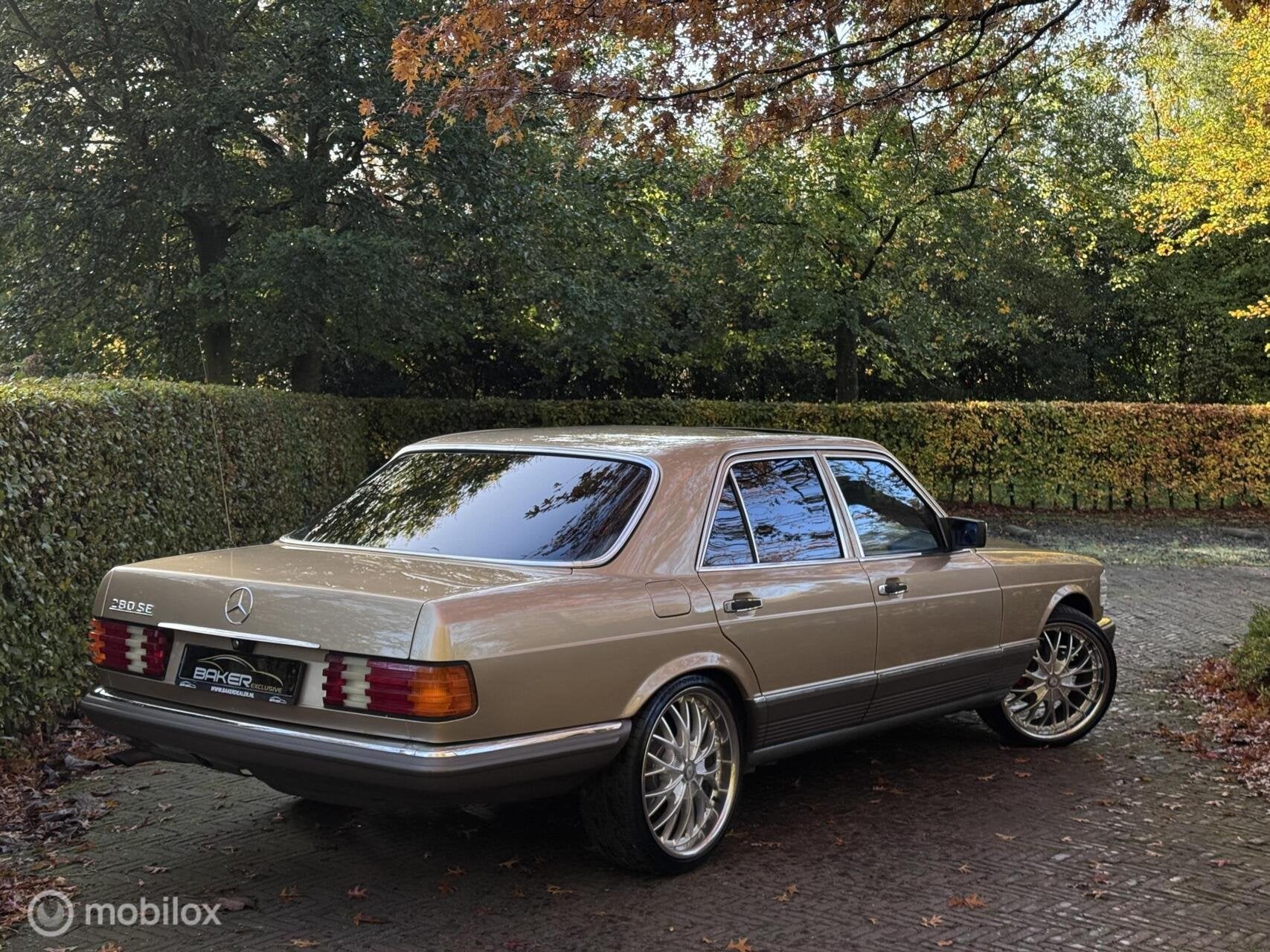 Mercedes S-klasse 280 SE ~ Oldtimer ~ Nette staat ~ Automaat, Achterwielaandrijving, Gebruikt, Bruin, Bedrijf