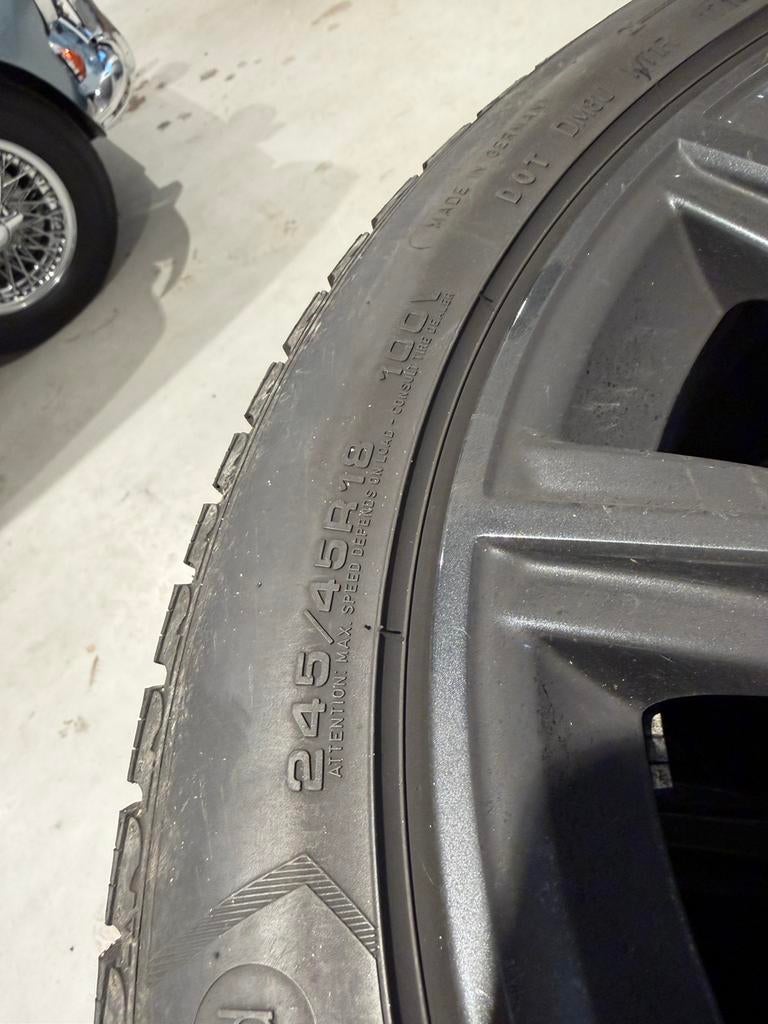 BMW velgen 4 velgen waarvan 3 met winterbanden, Auto diversen, Verzenden, Zo goed als nieuw