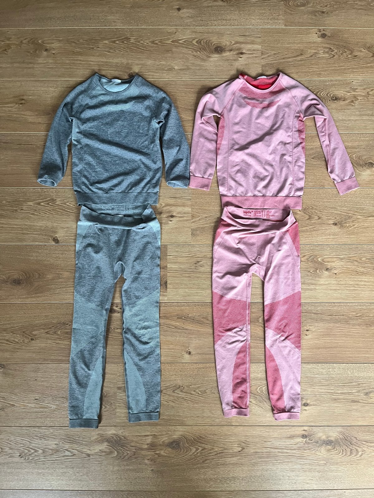 Thermokleding setjes maat 122/128 - 2x gedragen, Ophalen of Verzenden, Zo goed als nieuw, Jongen of Meisje, Nacht- of Onderkleding