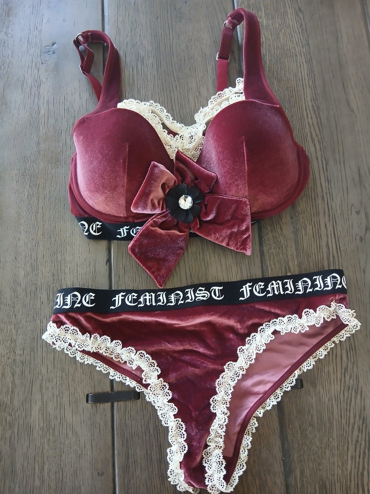 Marlies Dekkers Couture fluwelen lingerieset, Marlies Dekkers Couture, Ophalen of Verzenden, Rood, Setje