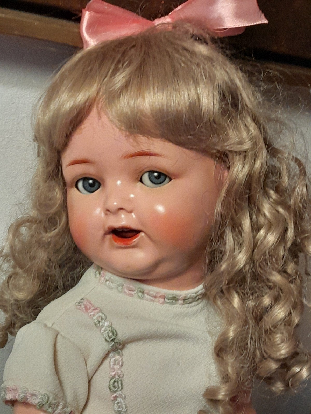 Antieke leuke pop Heubach & Koppelsdorf  46 cm, flirtogen, Verzenden
