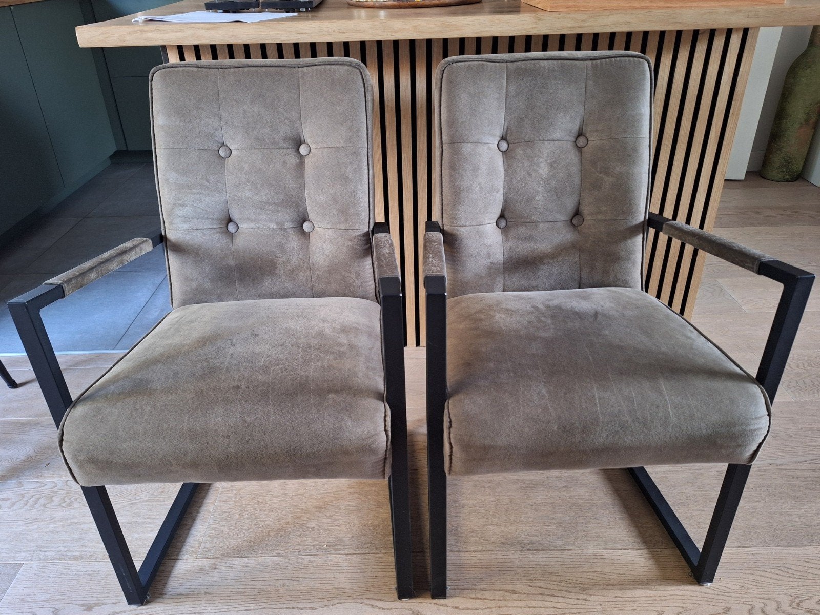 Set van 2 stoere eetkamerstoelen met armleuning, Ophalen, Gebruikt, Twee, Industrieel, Modern