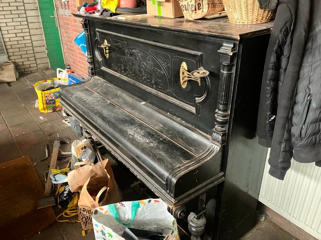 oude piano, Muziek en Instrumenten, Piano's, Ophalen of Verzenden, Gebruikt, Zwart