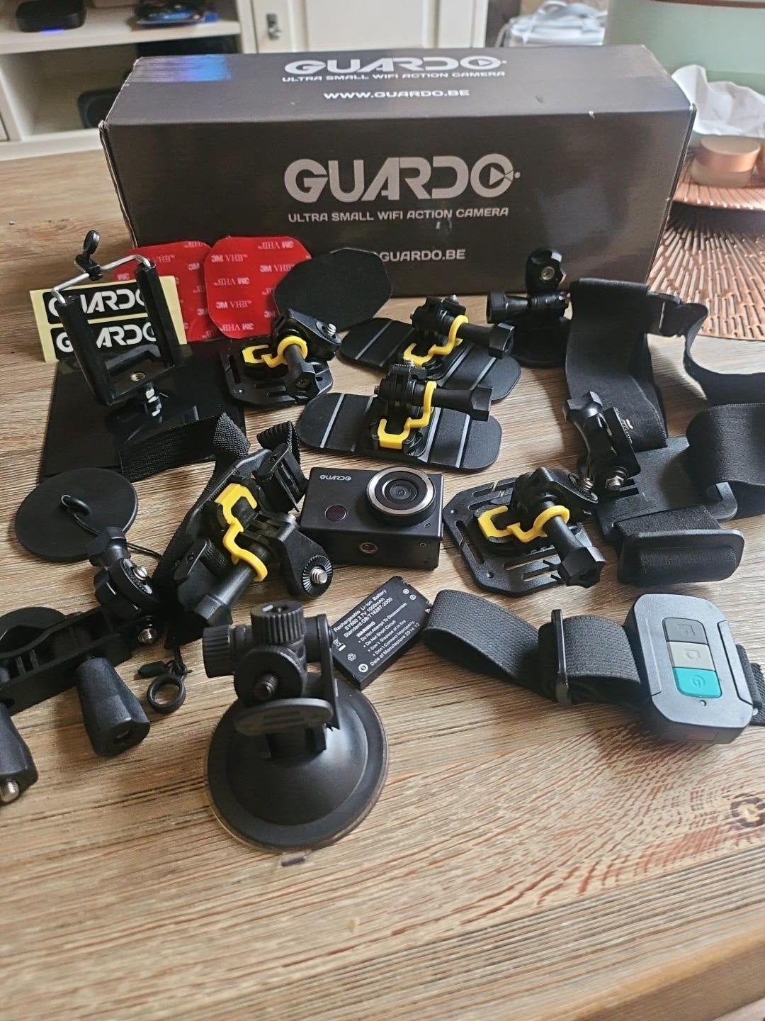 Guardo Ultra Small WiFi Action Camera met accessoires, Ophalen, Zo goed als nieuw, Overige merken