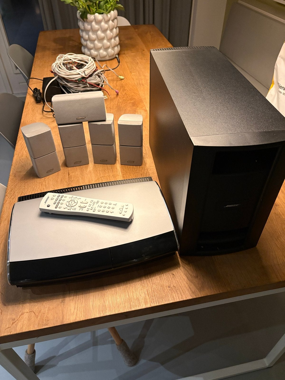 Bose Lifestyle Home Entertainment System met DVD-speler, Gebruikt, 70 watt of meer, 5.1-systeem, Dvd-speler