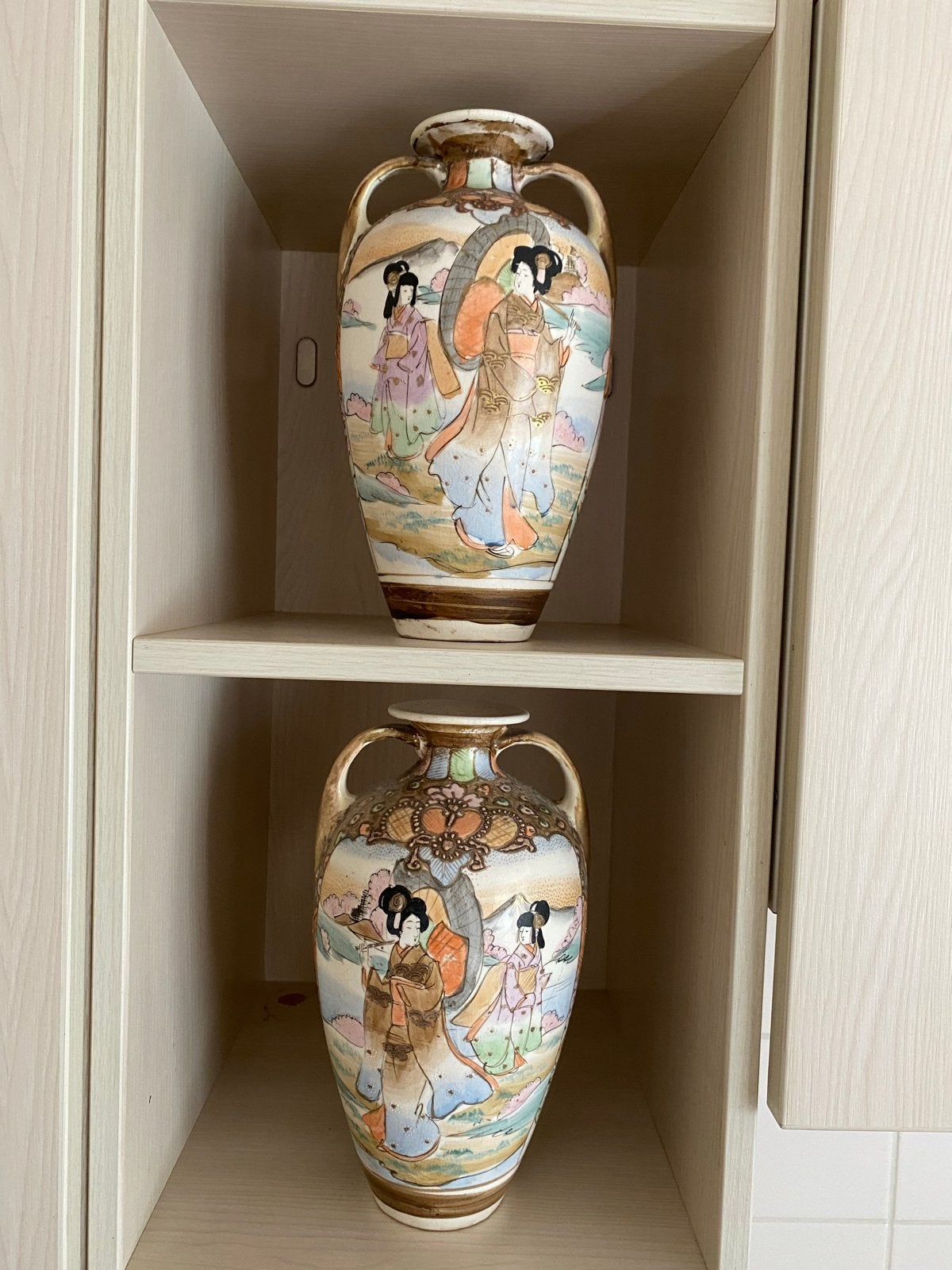 Set van 2 Vintage Japanse Satsuma Vazen met Geisha Decor, Ophalen of Verzenden