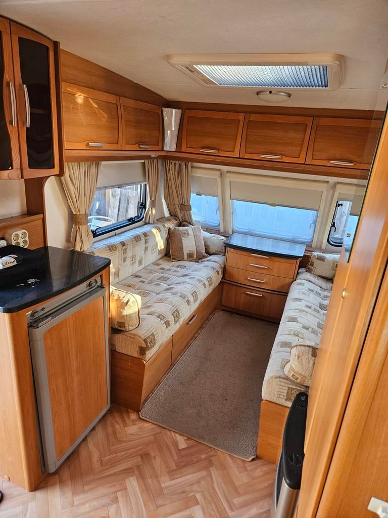 LUNAR STELLAR, Caravans en Kamperen, Caravans, Overige merken, Tot en met 2, 750 - 1000 kg, Particulier