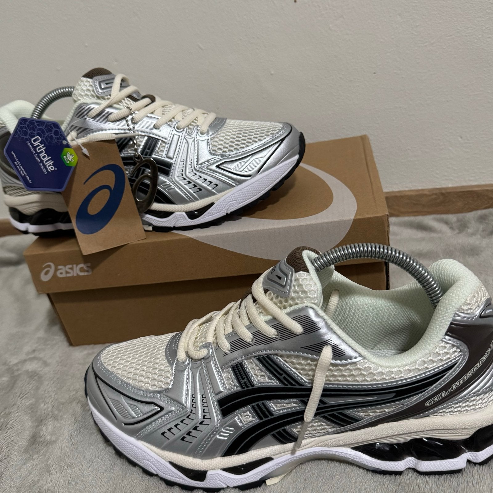 ASICS GEL-KAYANO 14  MATEN 43,5 en 44 beschikbaar- Nieuw, Ophalen of Verzenden, Nieuw, Wit, Sneakers of Gympen