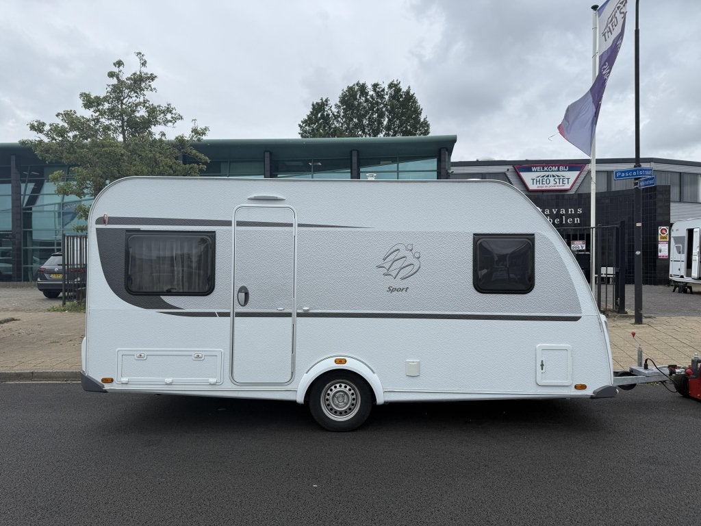Knaus Sport, Nieuwstaat, Fransbed, Rondzit, Zondag open!!, Caravans en Kamperen, Caravans, Ringverwarming, Rondzit, Bedrijf, Overige typen