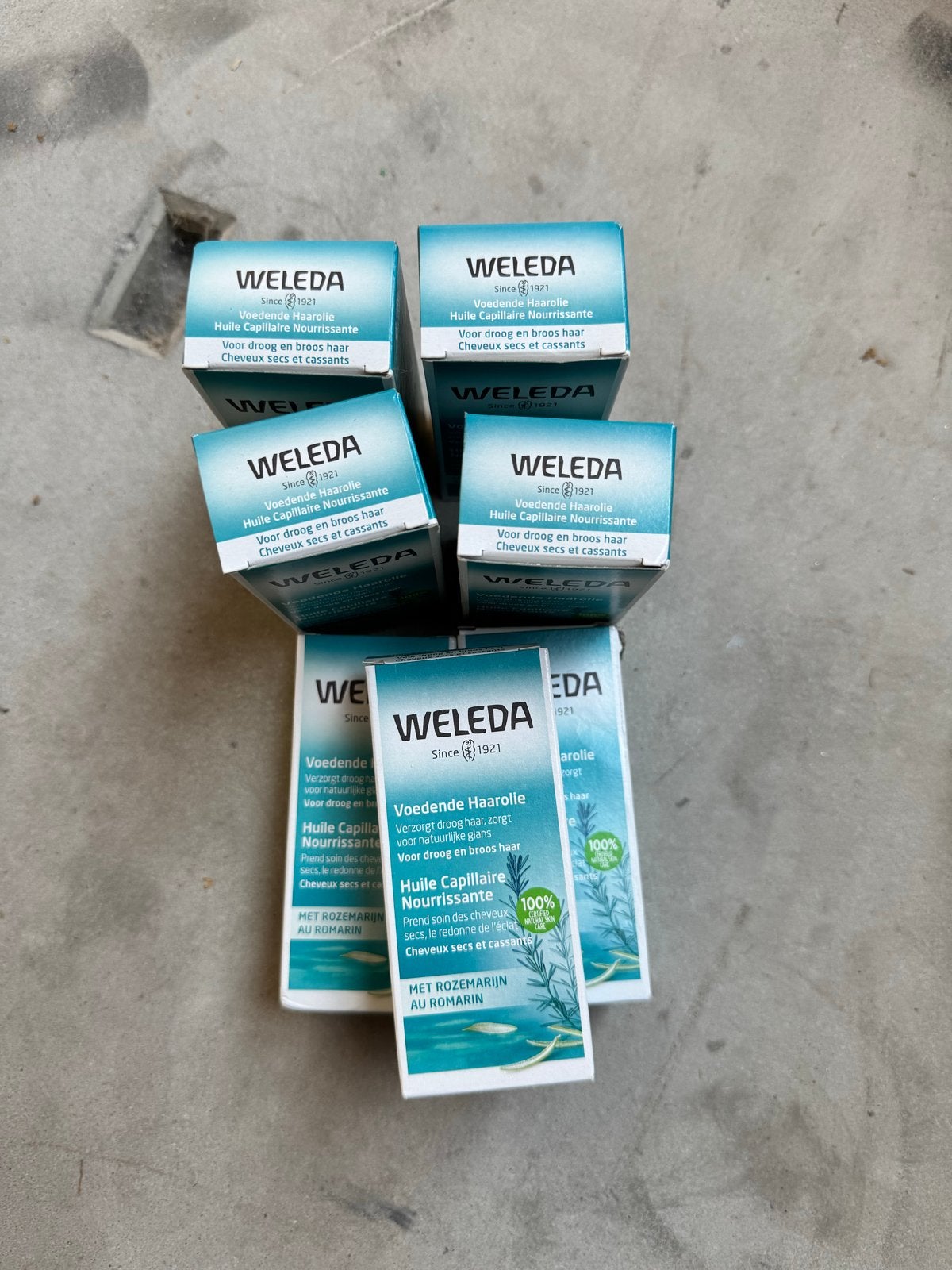 7x Weleda Voedende Haarolie met Rozemarijn voor Droog Haar, Sieraden, Tassen en Uiterlijk, Uiterlijk | Haarverzorging, Ophalen of Verzenden