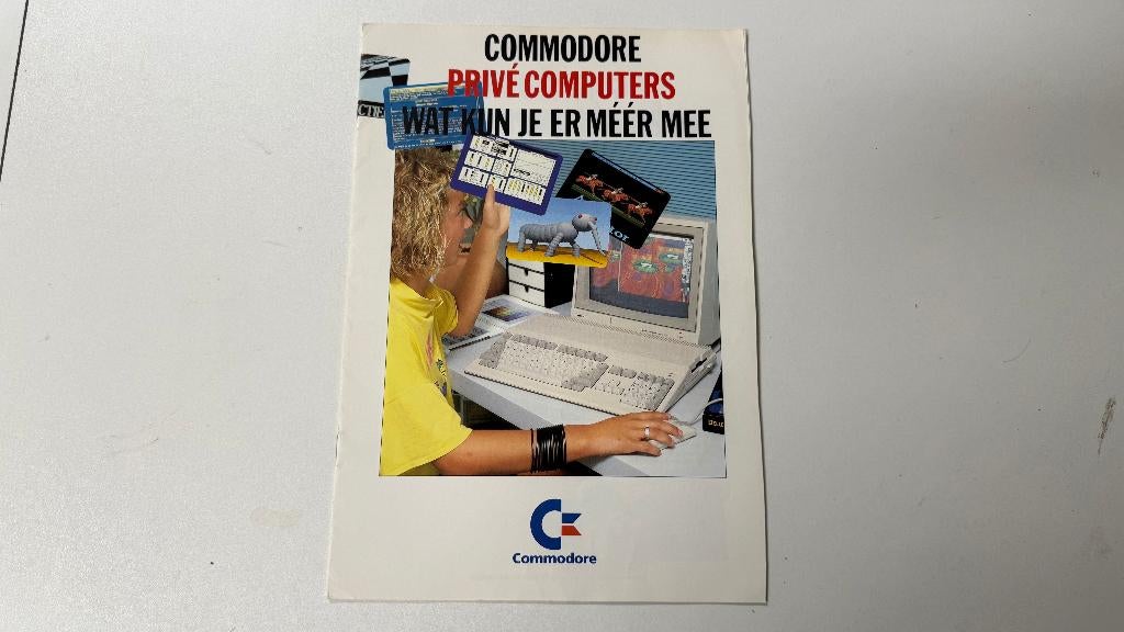 Folder Commodore prive computers 1989, Ophalen of Verzenden, Commodore Amiga