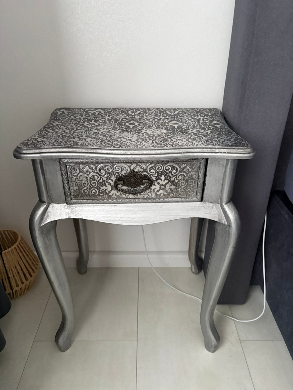 Nachtkasje barok, Huis en Inrichting, Slaapkamer | Nachtkastjes, Ophalen of Verzenden, Zo goed als nieuw, Minder dan 45 cm, 70 cm of meer